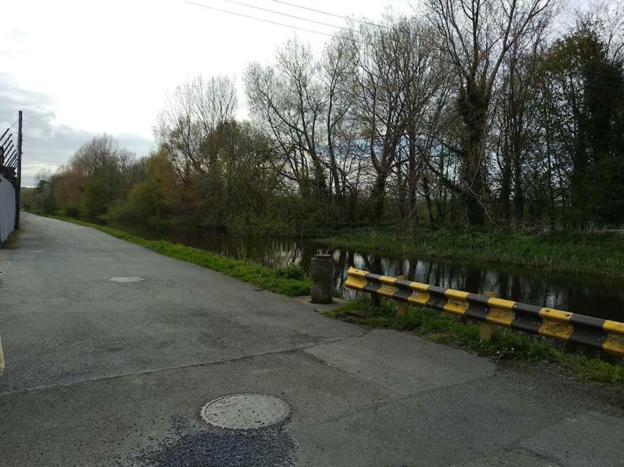 Appartement Small Town House, Barrow Lane, Bagenalstown, Carlow Extérieur photo